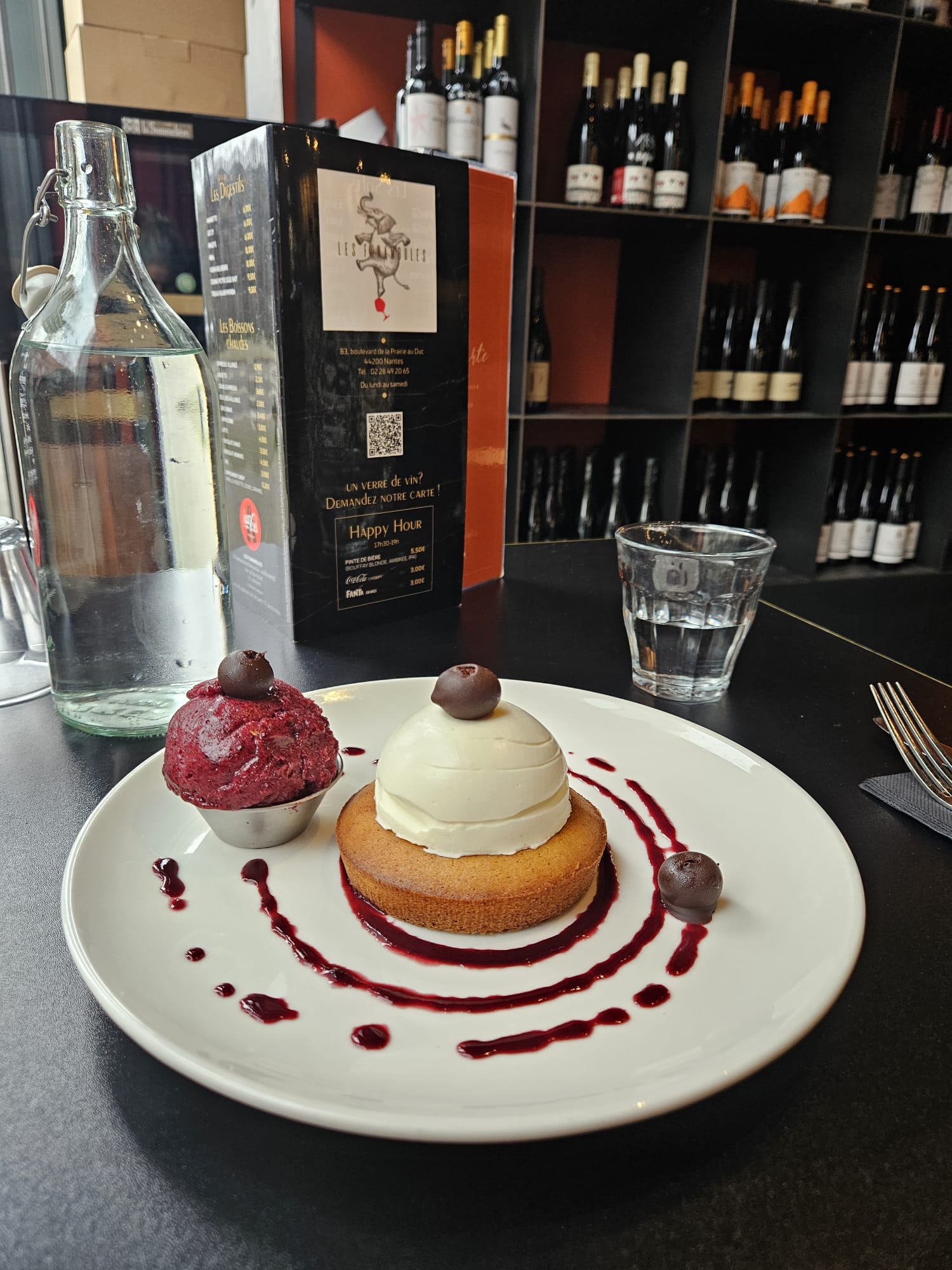 Dôme dessert et sorbet fruits rouges